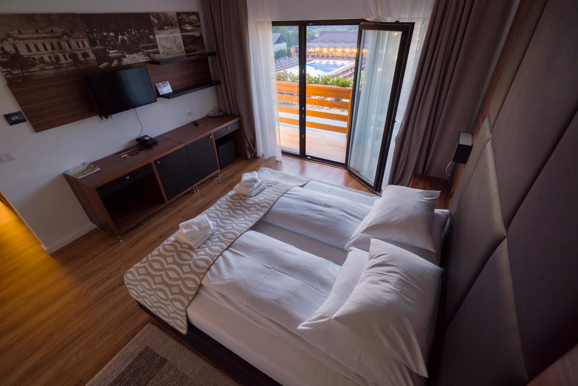 Mirage Resort & Spa Vişeu de Sus Δωμάτιο φωτογραφία